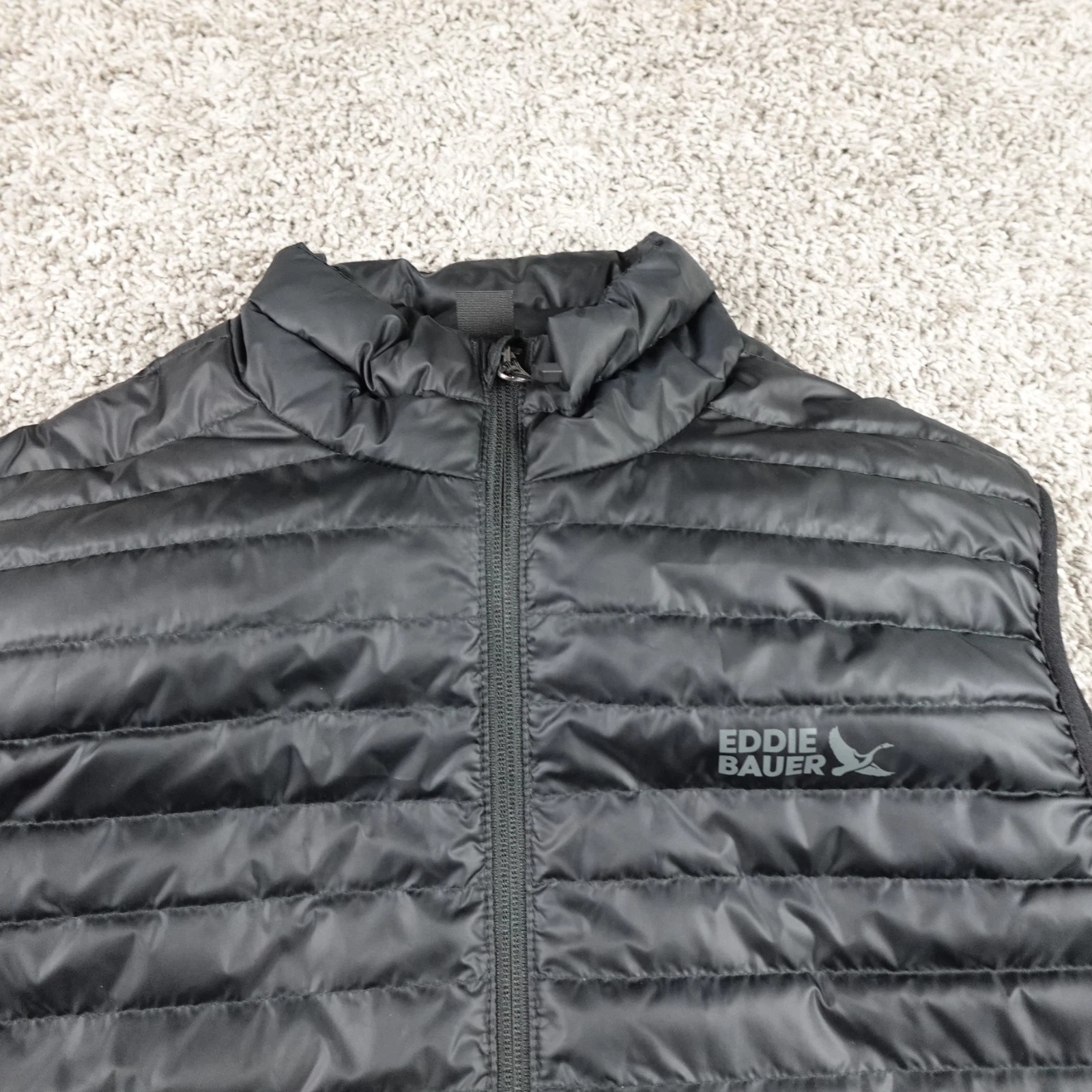 Eddie Bauer Cirruslite Down Vest 650 Mens Medium Black Zip Up Lightweight Puffer image 2