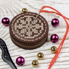 Wonderland Crafts Magnetic needle holder making kit FLTL-042
