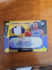 2020-21 Certified #6/10 Fabric Of The Game Signatures Gold De’Aaron Fox 