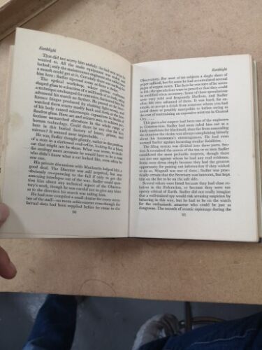 Arthur C. Clarke Earthlight 1955 1st Ed 2nd Impression. Sci-fi Book RARE - Picture 14 of 16