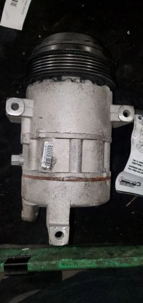 AC Compressor Fits 00-04 SATURN L SERIES 1067281 - Imagem 2 de 4