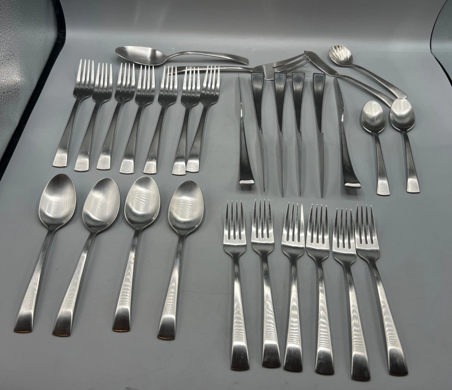 Zwilling J.A. Henckels Ballarsera Satin Finish Stainless 18/10 Flatware Set 30 P