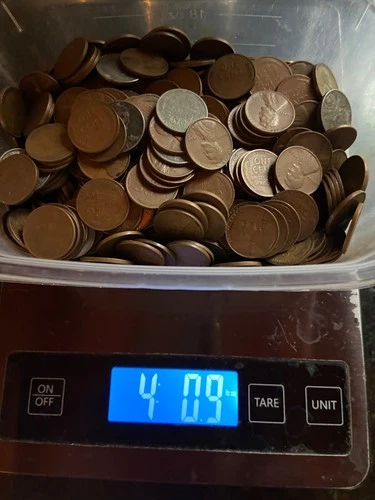 4 POUNDS, approx 600  Lincoln Wheat Cent Penny BULK Mixed Coin lot UNSEARCHED!