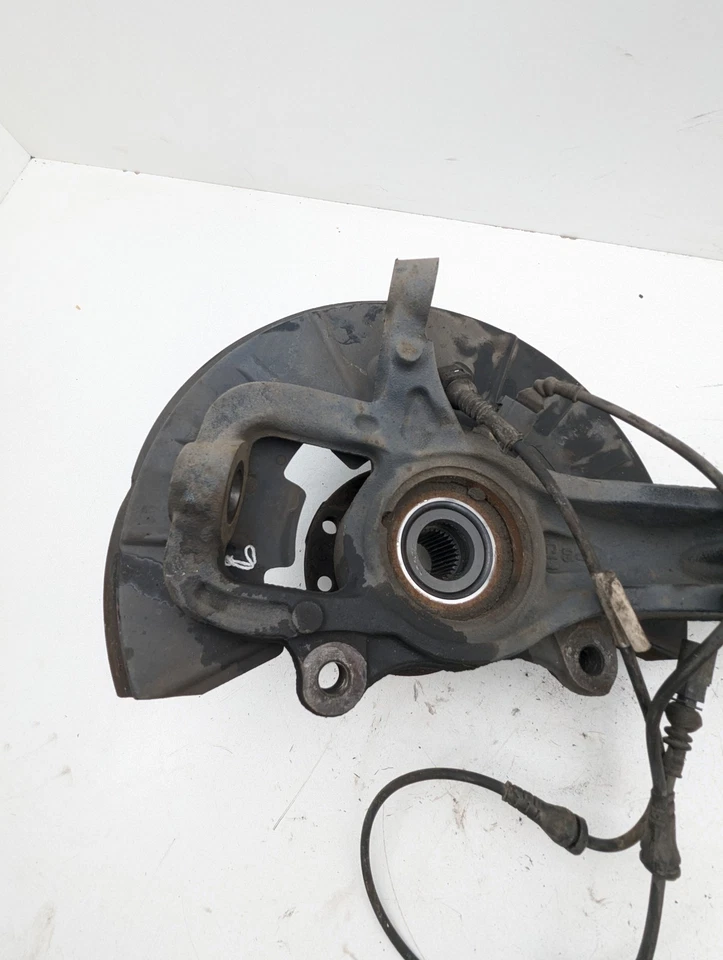 2003-2006 Porsche Cayenne Front Left Driver Knuckle Hub OEM - Image 2 of 4