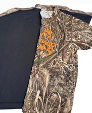 Realtree Mens L Camouflage & Black T-Shirts (2) Hunting Outdoors 