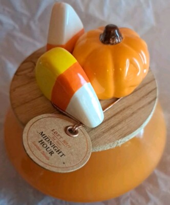 New Loft #7 Covered Candle Witching Hour Halloween Fal Pumpkin Candy Corn Orange