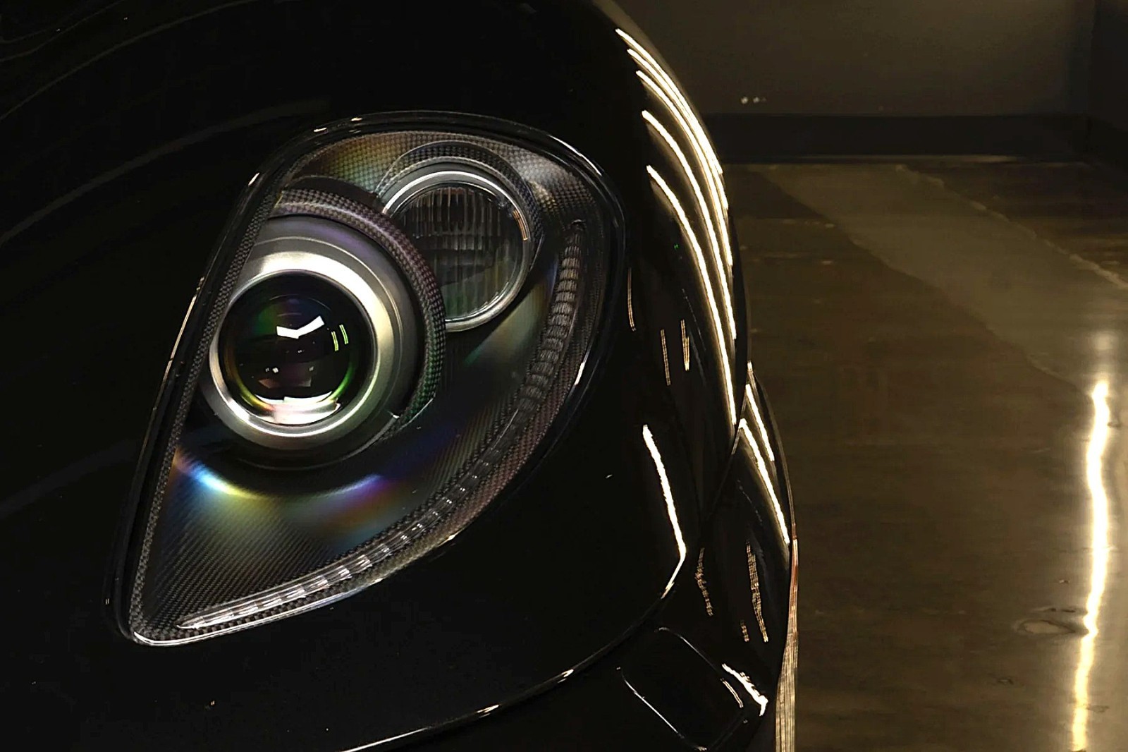 New Release Morimoto Ferrari F430 Bi-Xenon LED Carbon Headlight LHD & RHD 05-10