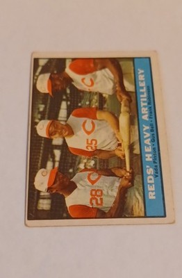 1961 Topps - Frank Robinson, Vada Pinson, Gus Bell #25