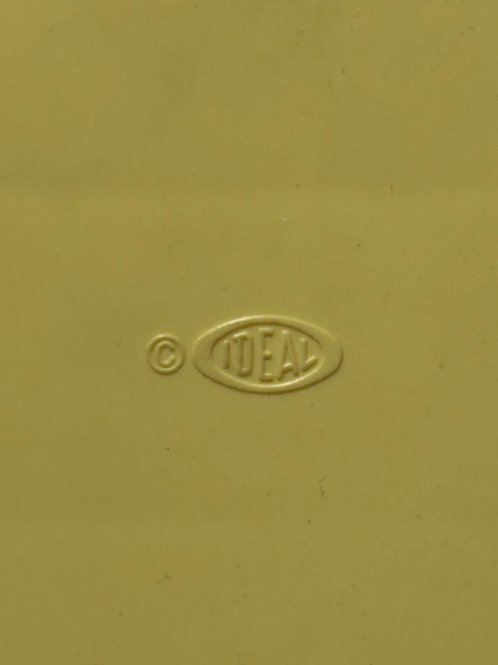 Casa de muñecas Ideal Yellow 1965 Hutch Foto 3 de 4