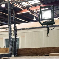 Makita Pipe Clamp Light Stand For Dml805