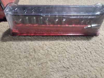 #ad Snap on NEW 12 Pc Combination Drive TORX Bit Standard Socket Set 212EFTXY $175.00