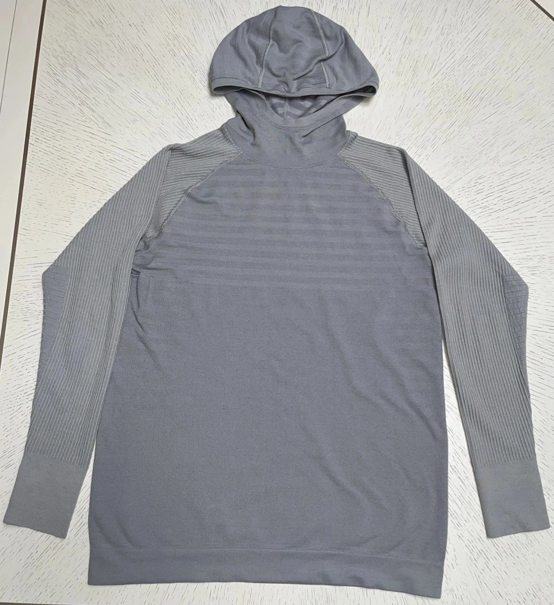 Lululemon Mens Small Gray Thermal Hoodie Keep The Heat Walking Stylish Note