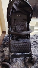 Silver Cross Pop Stroller In Black Designed with A Quilted Seat Pattern. Used