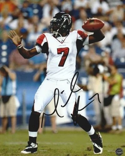 Michael Vick Autographed Signed Atlanta Falcons NFL 8x10 Photo with COA/Hologram