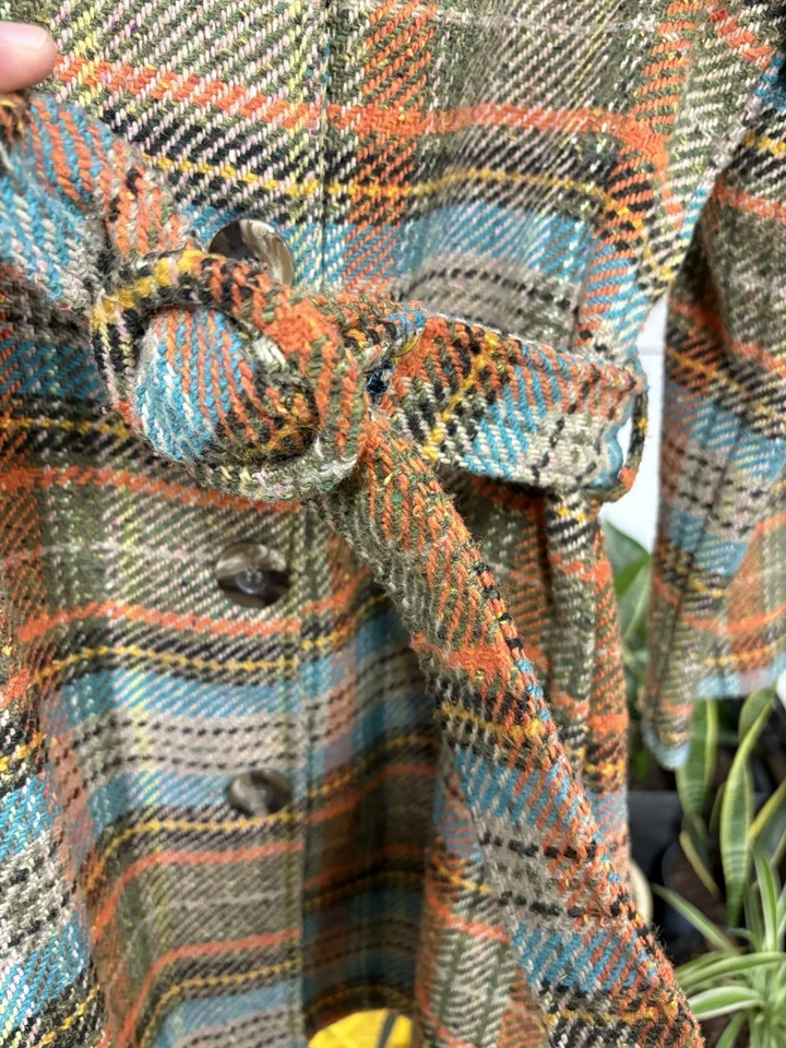 VTG 60s 70s Plaid Wool Trench Coat Belted Mod Style Mid Length Women’s Sml Med - Image 3 of 4