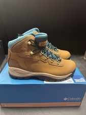 Woman's Hiking Columbia Newton Ridge Plus Size 7.5 NWB