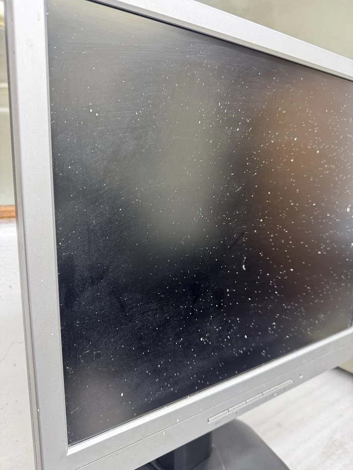 NEC LCD1912 Monitor 100-240V - Image 4 of 4