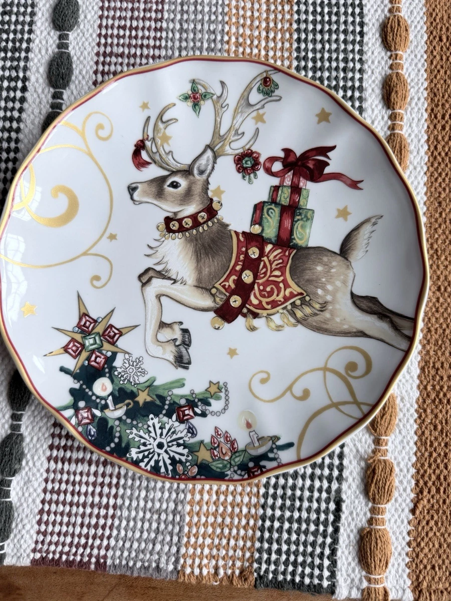 Williams-Sonoma Christmas Seasonal Table Décor & Serving Pieces