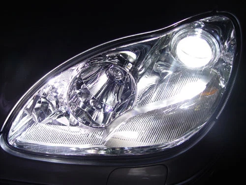 GP Thunder D2C D2R D2S 6000K Xenón HID Bombillas de Repuesto Blanco Par 2Xbulb🔥🔥 Foto 2 de 4