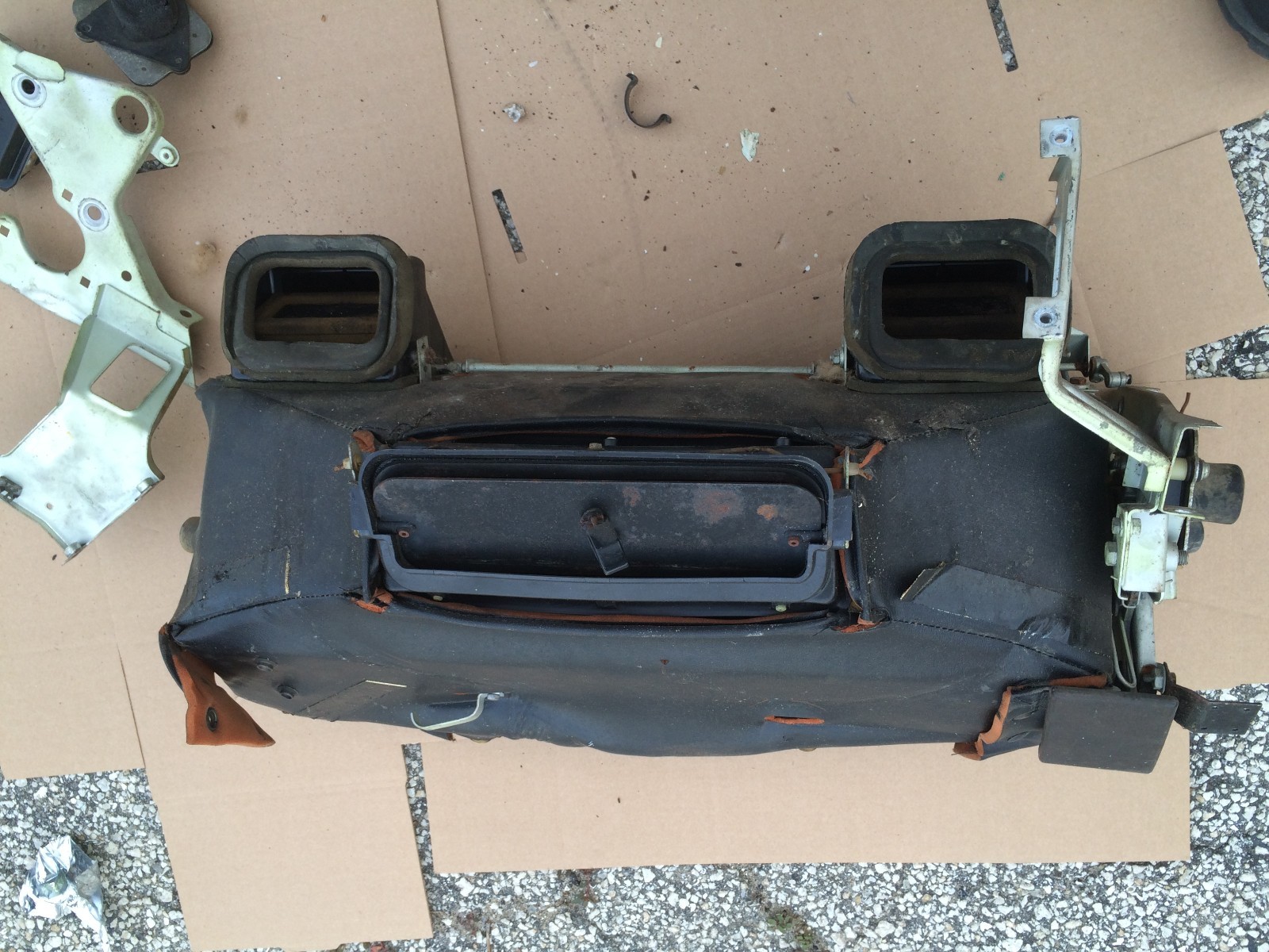 Bentley T1, Rolls Silver Shadow AC Evaporator Assembly from 1974 Shadow