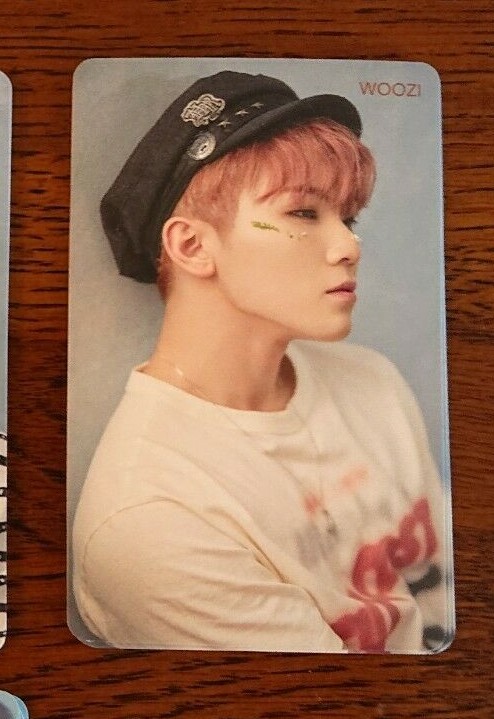 SEVENTEEN - Fallin' Flower- HMV Limited Official Photocard SEVENTEEN - Fallin' Flower- HMV Limited Official Photocard