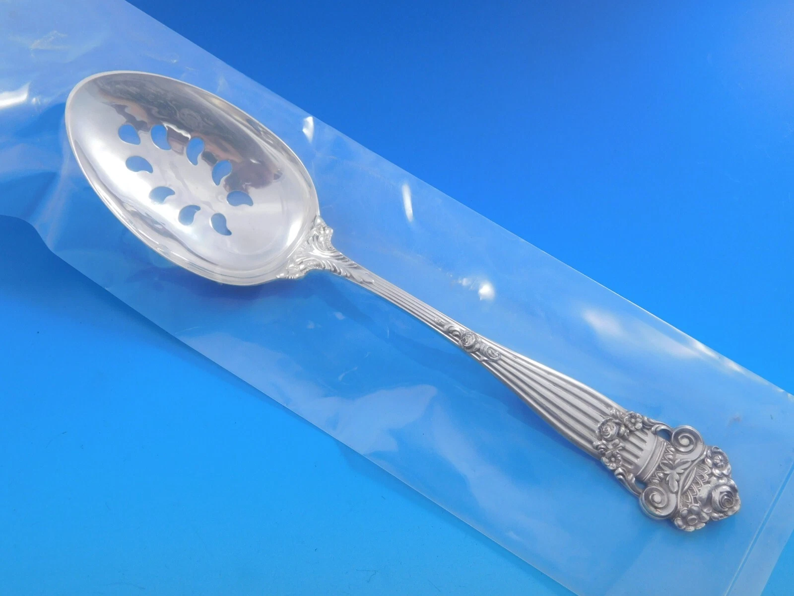 Georgian By Towle Sterling Silver Serving Spoon Pierced Custom Made 8 1/4"
Opens in a new window or