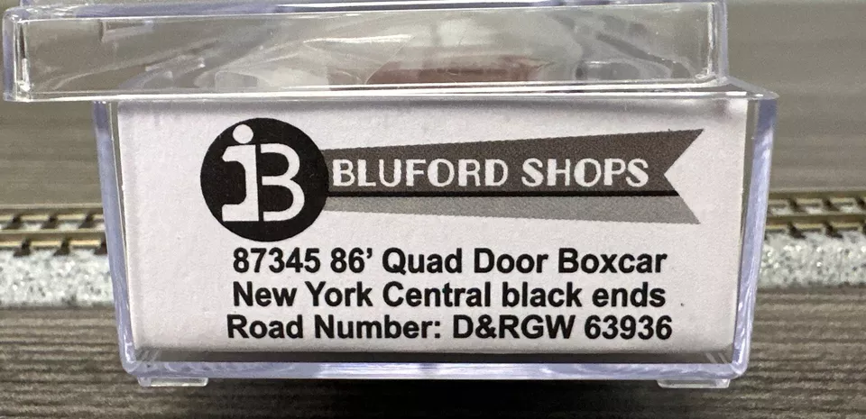 Bluford Shops N Scale #87345 86’ Quad Dr Auto Parts Boxcar D&RGW  - Image 2 of 4