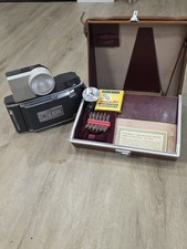 VTG Polaroid 900 Electric Eye Land Camera Wink Light Leather Case Extra Bulbs