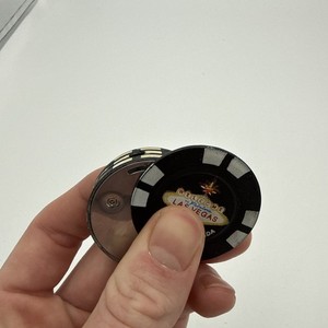 Vintage Black Casino Poker Chips Refillable Butane Cigarette Lighter Las Vegas