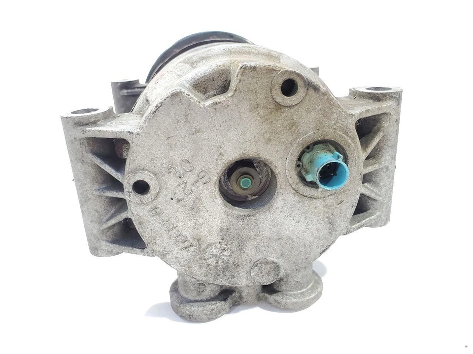 GMC Sonoma SLS 1999 2003 OEM 2x2 compresor de aire acondicionado 4,3 L 15068284 Foto 3 de 4