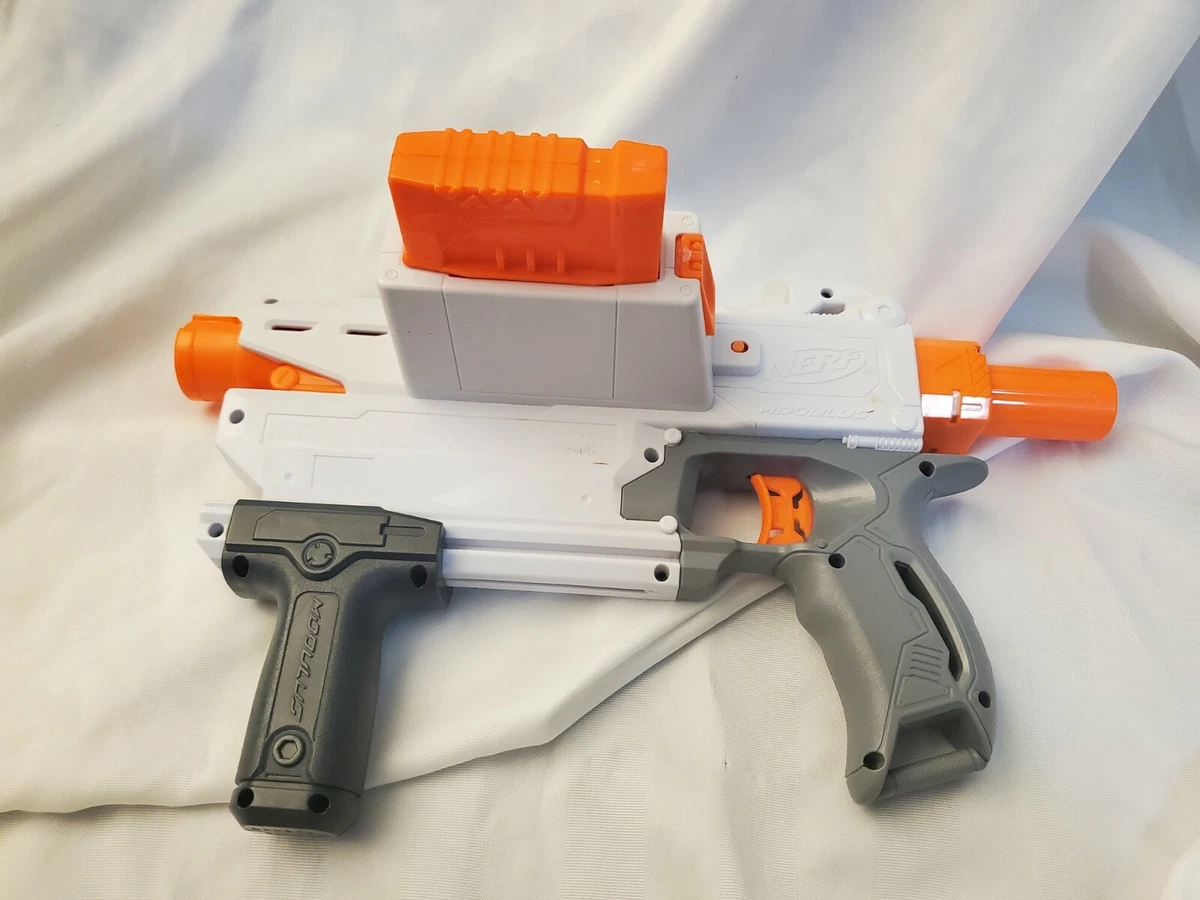 Nerf Modulus Mediator Gun (With Mag) w/ 20 Nerf Darts - Used