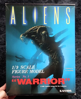 ALIEN ALIENS WARRIOR 1/9 KAIYODO MODEL KIT | eBay