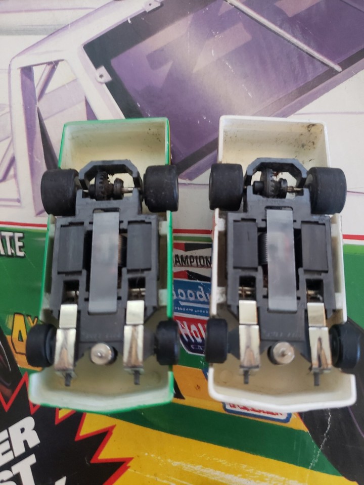 Chevy Truck Racing 9541 complete HO scale lifelike electric set 1996