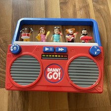Danny GO Music Mix-Up Boombox Playset figures