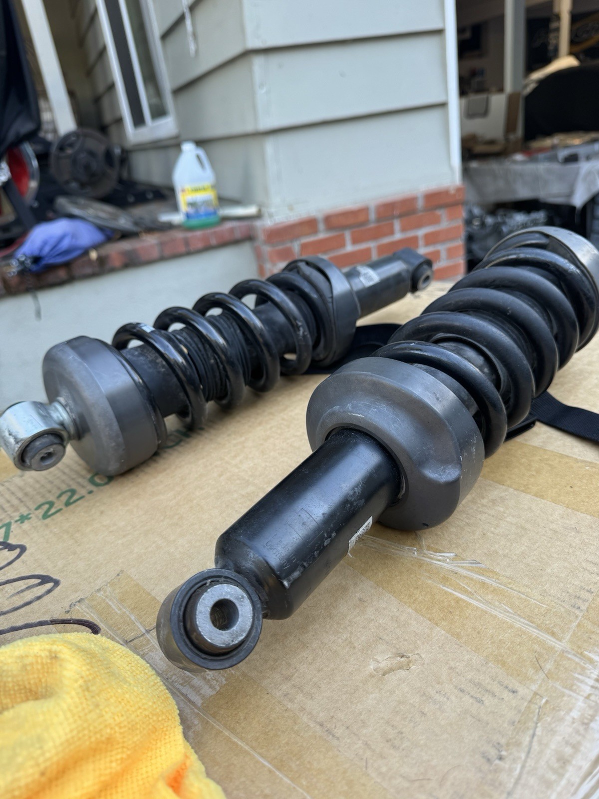 Lamborghini Huracan EVO Rear Damper P/N 4T0512019N