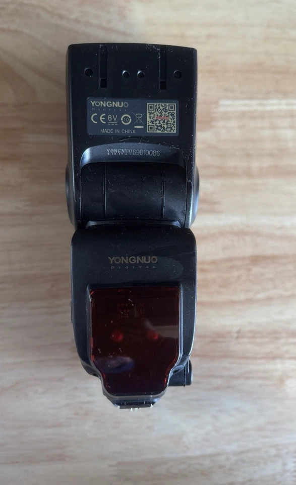YONGNUO YN685 TTL Wireless Flash Speedlite  - Image 3 of 4