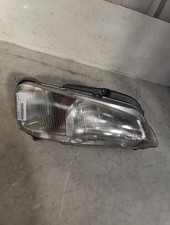 Feu avant (phare) Peugeot 106