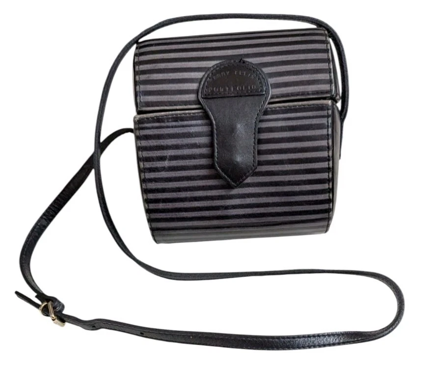 FENDI Borsa a tracolla vintage Perry Ellis a righe grigia nera pelle bomboletta a cupola anni 90