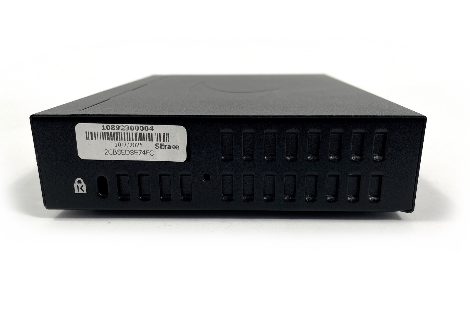 как выглядит SonicWall TZ440 8-Port 2x SFP Network Security Firewall - Unregistered NO AC фото