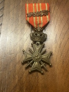 Belgium, World War I WW Medal Albert Cross 1914–1918 Palm Croix De Guerre Old