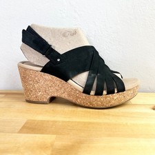 Clarks Wedges Giselle Black Suede Strappy Cork Platform Sandals Size 9
