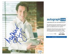 Matthew Rhys "Brothers & Sisters" AUTOGRAPH Signed 8x10 Photo ACOA