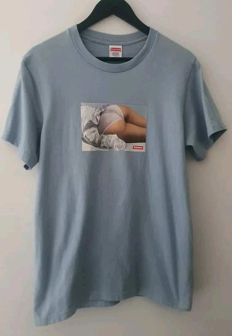 T Shirt Supreme Maude FW22 Bleu Poussière Taille S