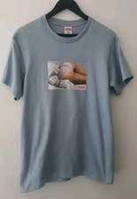 FW22 Supreme Maude Tee T-Shirt Dusty Blue Größe S Klein