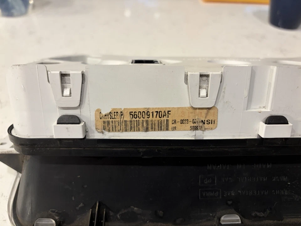 Приборная панель спидометра Jeep Wrangler TJ 01-02 56009170 неуверенная миля - Изображение 2 из 4