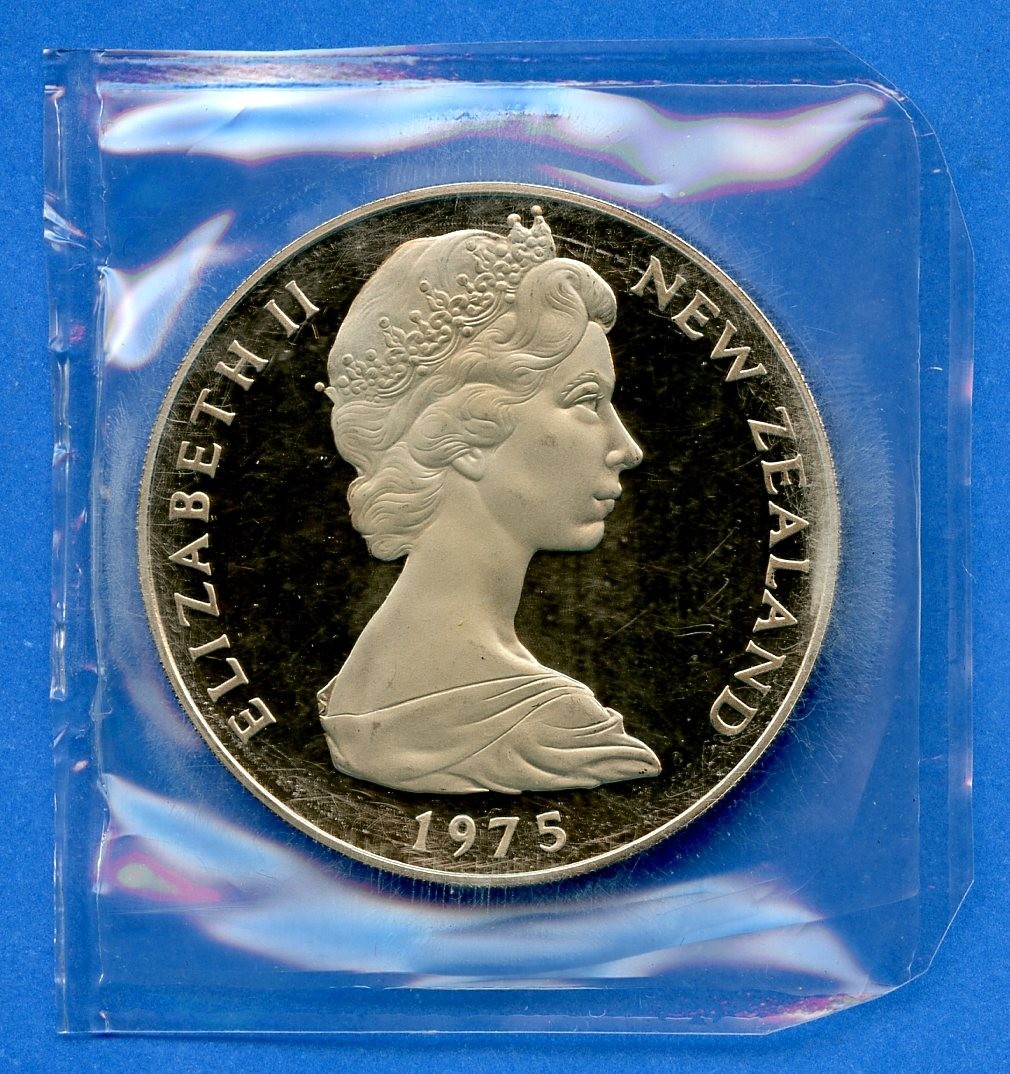 Elizabeth Queen Dollar $1 Zealand New 1975 自 アメリカ約1kgおまとめ大型貨幣　銀貨　ヨーロッパ 日本 中国古錢 ち*け様 Proof #02 Case in Coin コレクション