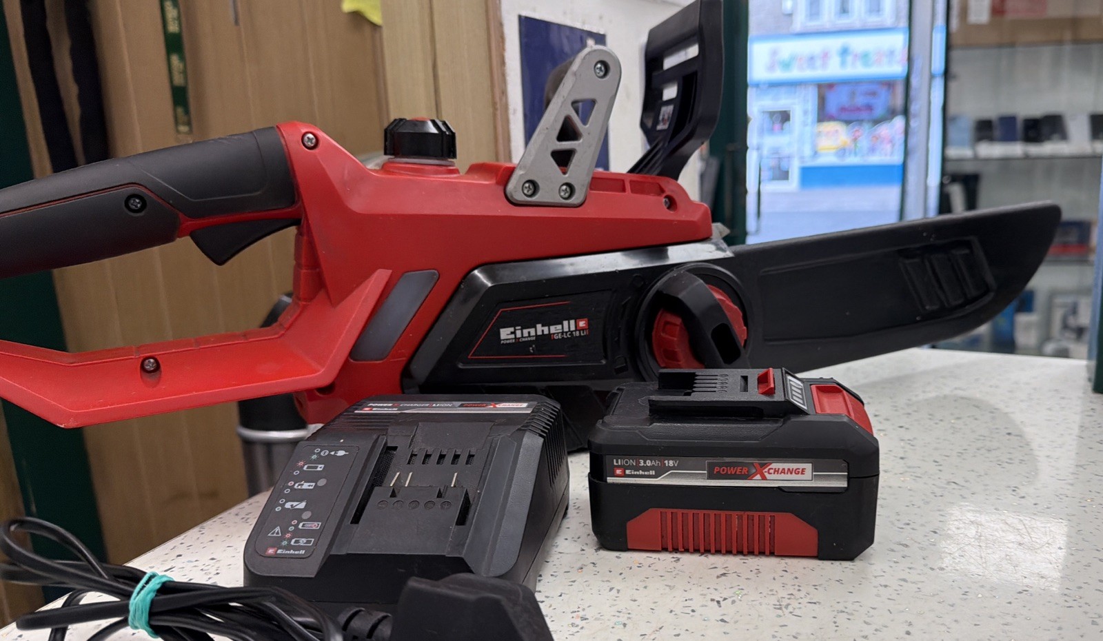 Einhell GE-LC 18 Li Cordless 18V Chainsaw Li-ion With Battery & Charger