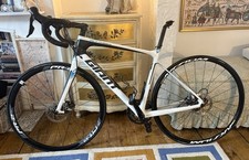 2016 Giant Defy Advanced 2 Disc Carbon Road Bike – Medium See Description