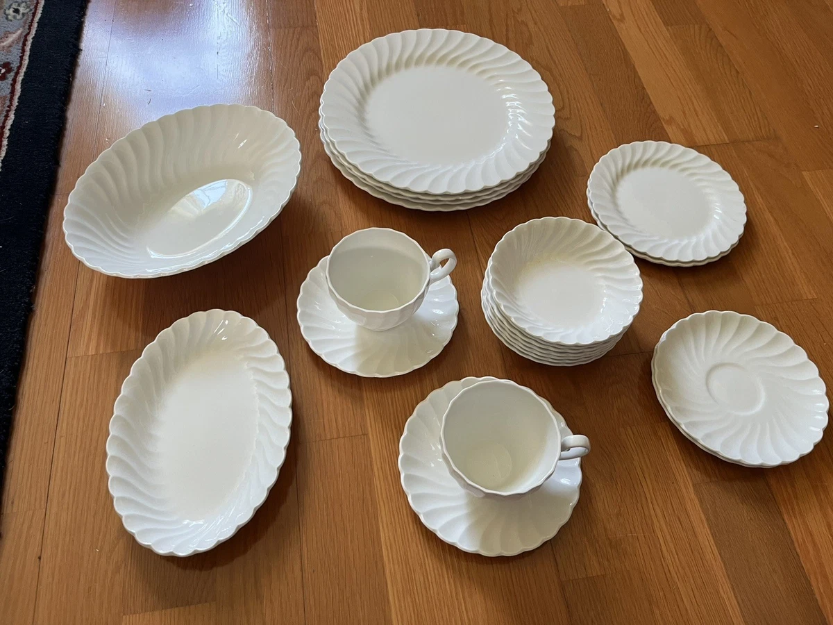 Preços baixos em Serviço de Jantar Johnson Brothers Conjunto | eBay