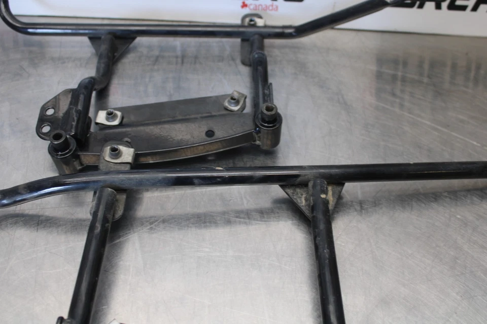 05-06 VICTORY KINGPIN DELUXE ALFORJA ESTUCHE SOPORTE MONTAJE BB195 Foto 4 de 4